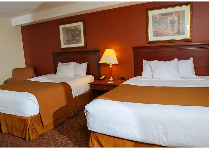 Ramada By Wyndham Niagara Falls/Fallsview